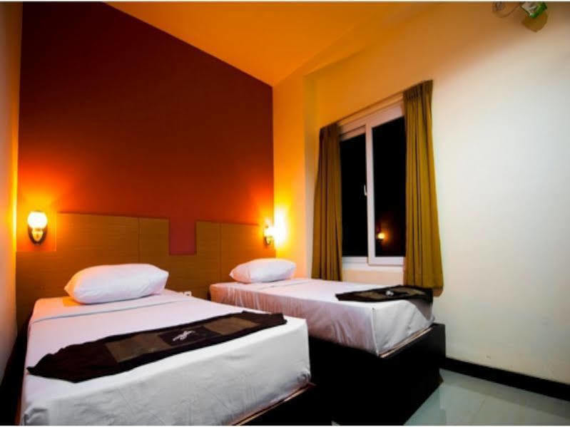 City Hotel Mataram Eksteriør bilde