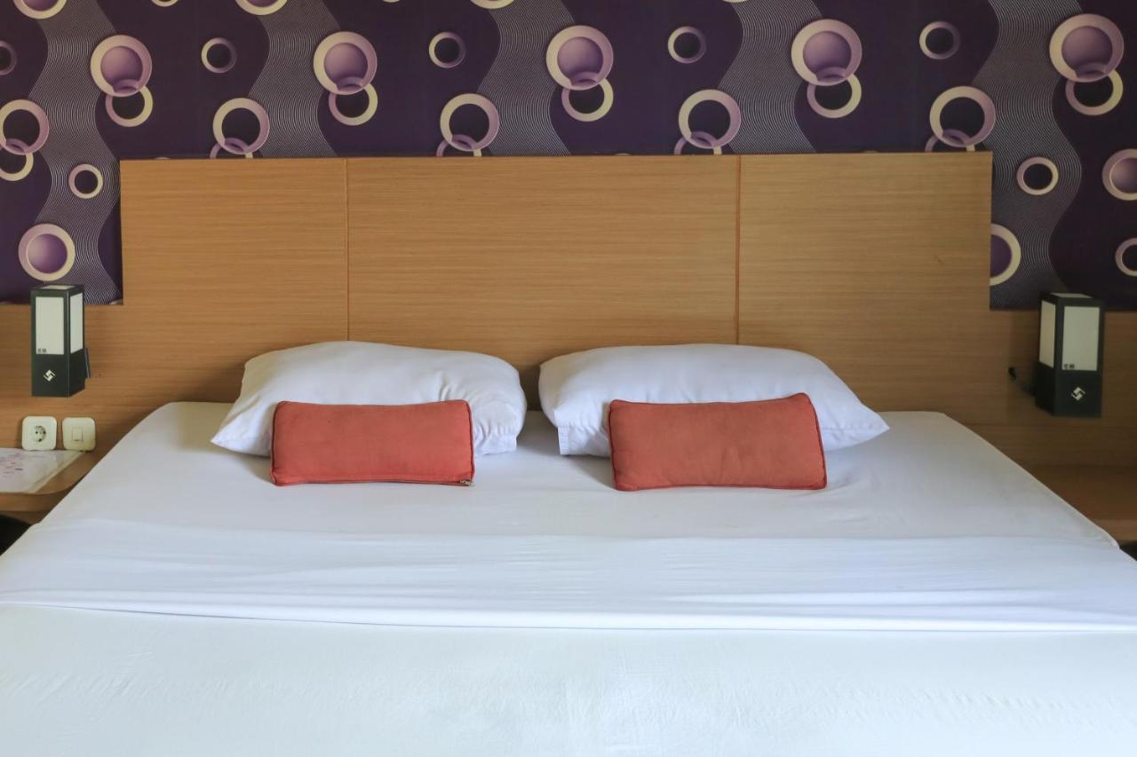 City Hotel Mataram Eksteriør bilde